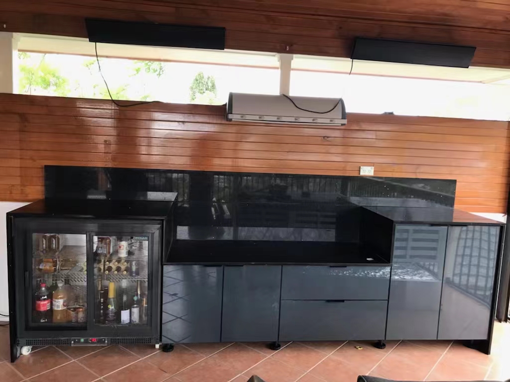 Outdoor Kitchen Designs